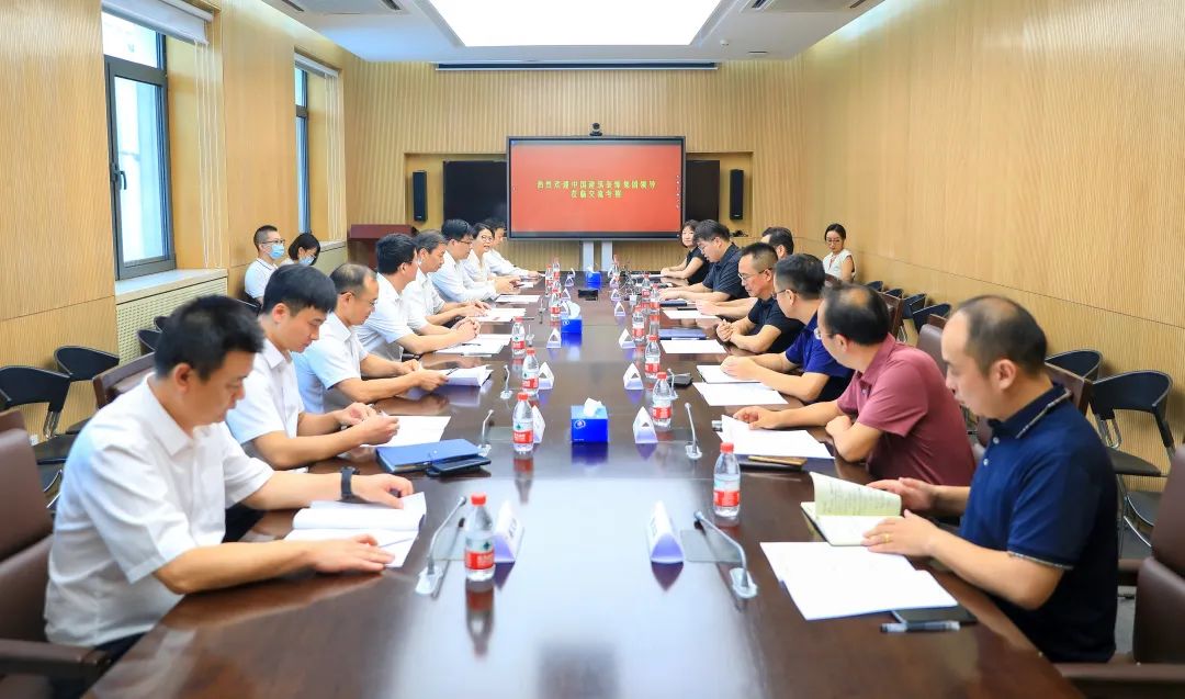 d0e859717edfd2e019458f5a8b677d3.jpg d0e859717edfd2e019458f5a8b677d3.jpg