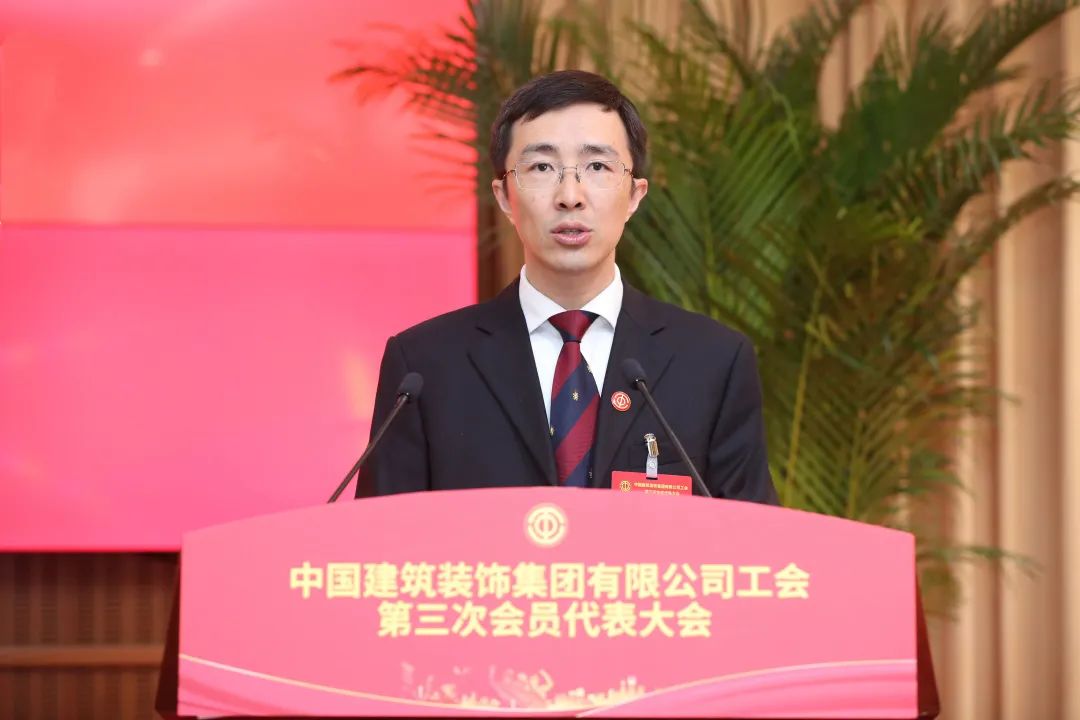 向翔.jpg